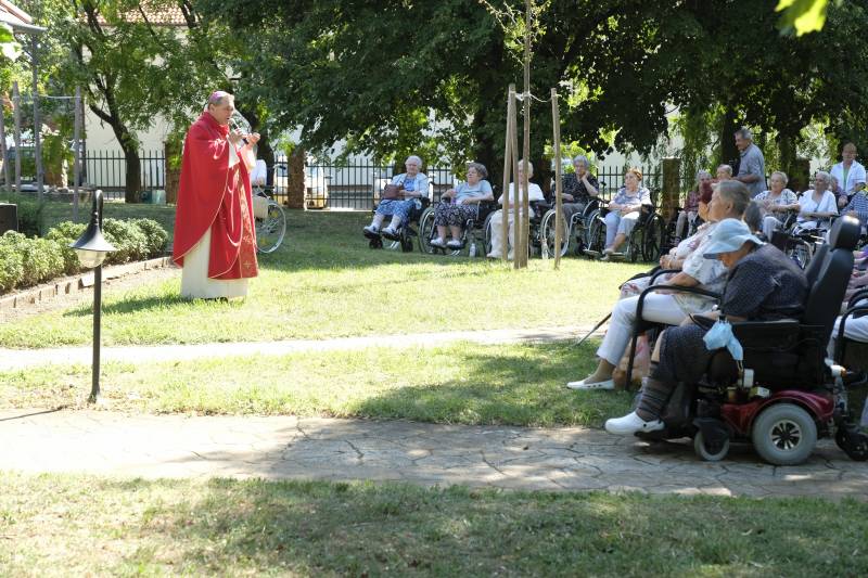 2021.08.10_Szent Lőrinc Gondozóotthon búcsú (14).JPG
